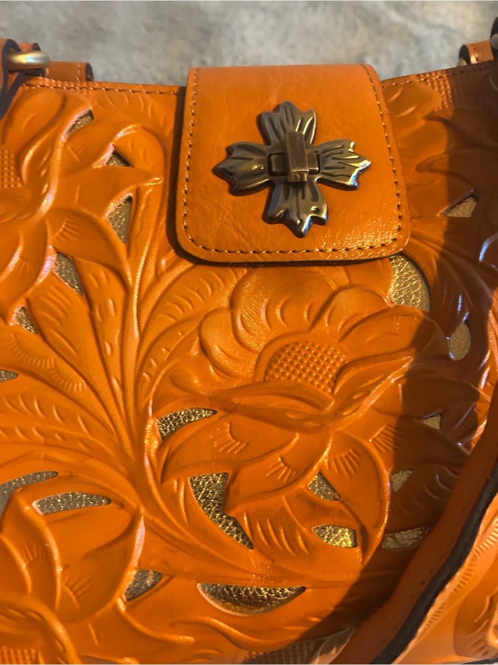 Patricia Nash Hand-Tooled Orange Floral Shoulder Bag - Picture 5 of 7